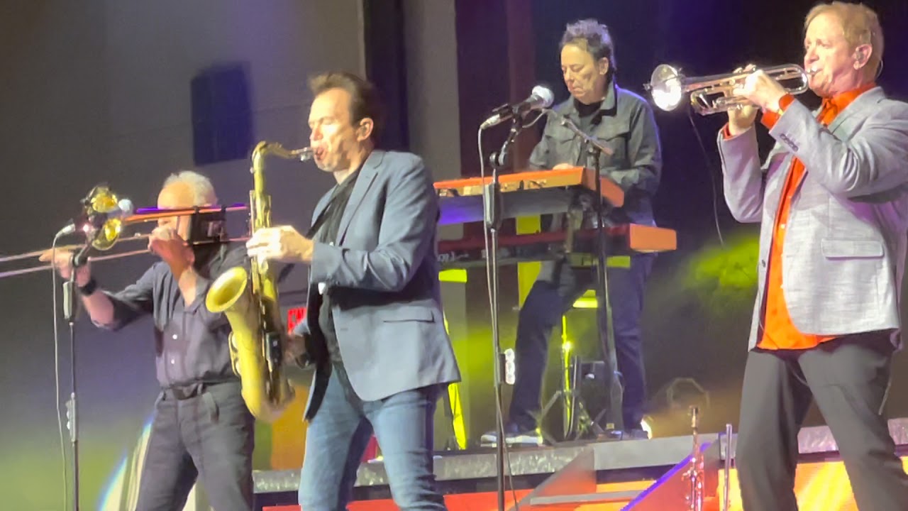 “Old Days” / Chicago @ Treasure Island Resort & Casino, Welch, MN — 10/30/21