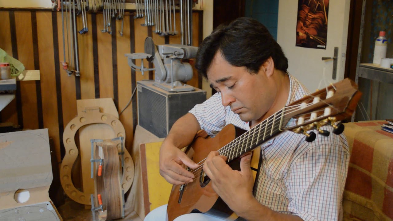 Bicho feo - tango - Agustín Barrios