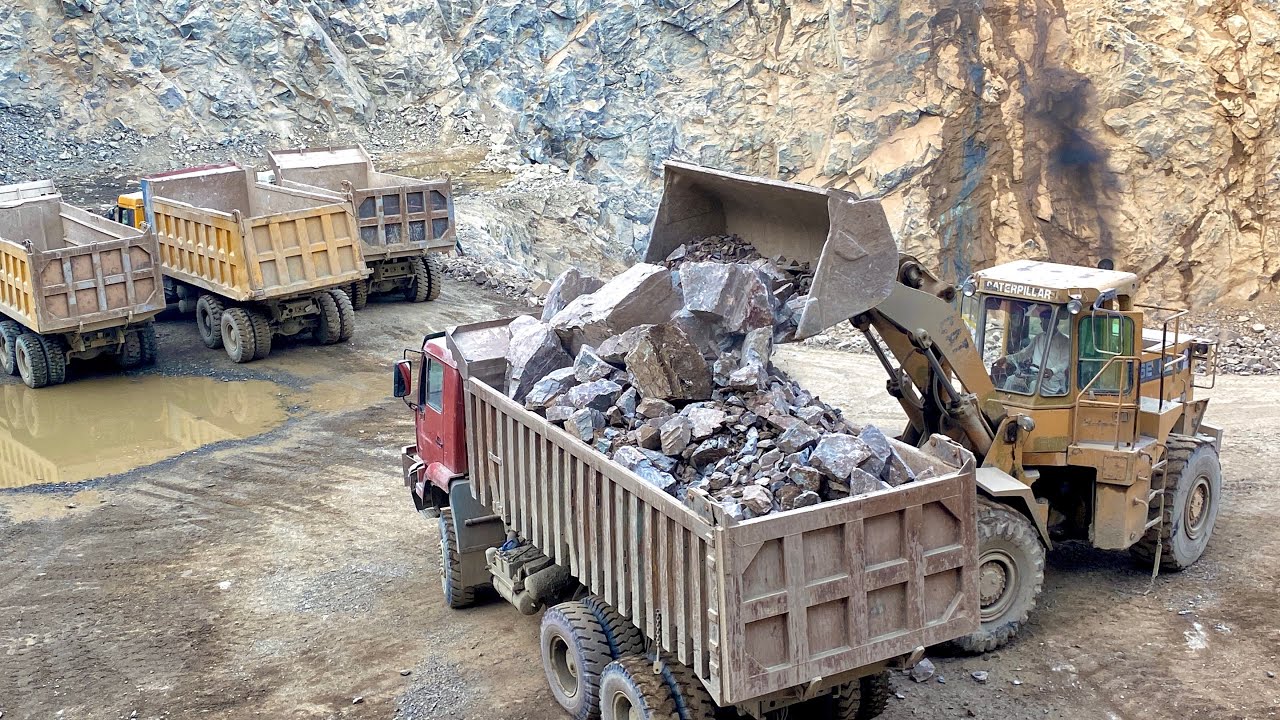 Massive Rock Loading with Heavy Machinery Extreme Loading Action &ndash; Big Rocks, Big Machines