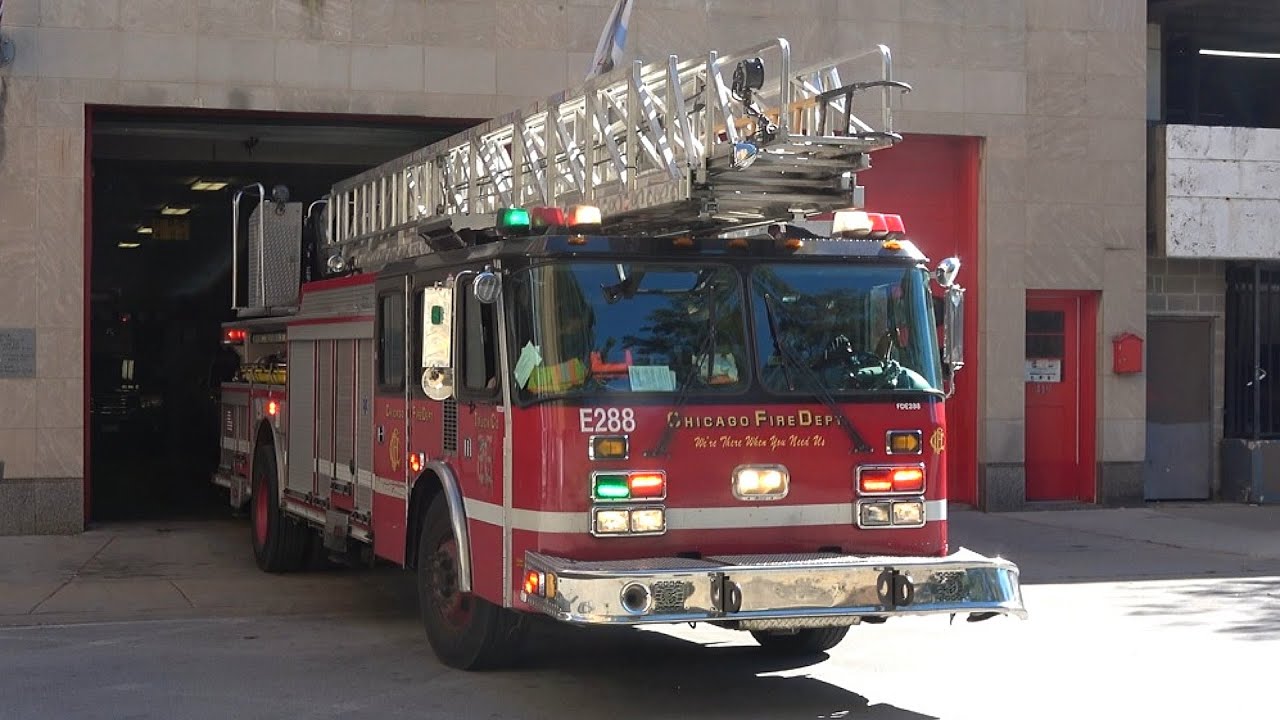 [ALARM/SPARE] Chicago Fire Department Ladder 1 [E288] responding to stroke victim with ambulance 41