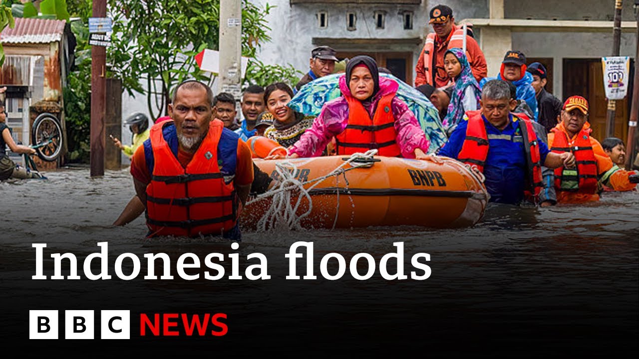 Floods hit Indonesia leaving 90 people dead | BBC News