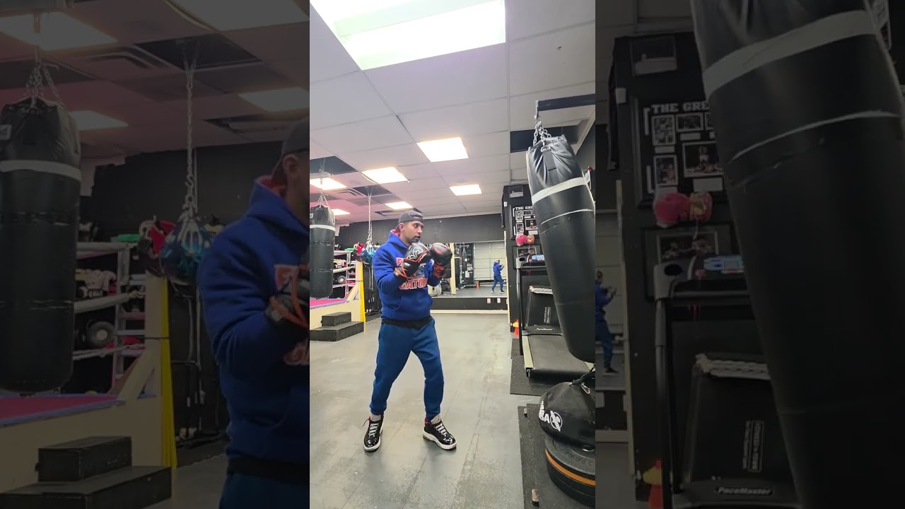 Helping you in the boxing gym. Techinical breakdowns of the jab cross and hook with the heavy bag