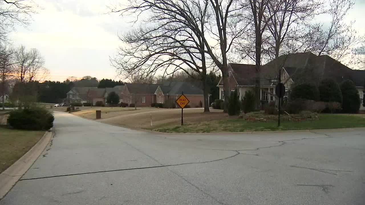 WHNS Greenville stabbing investigation