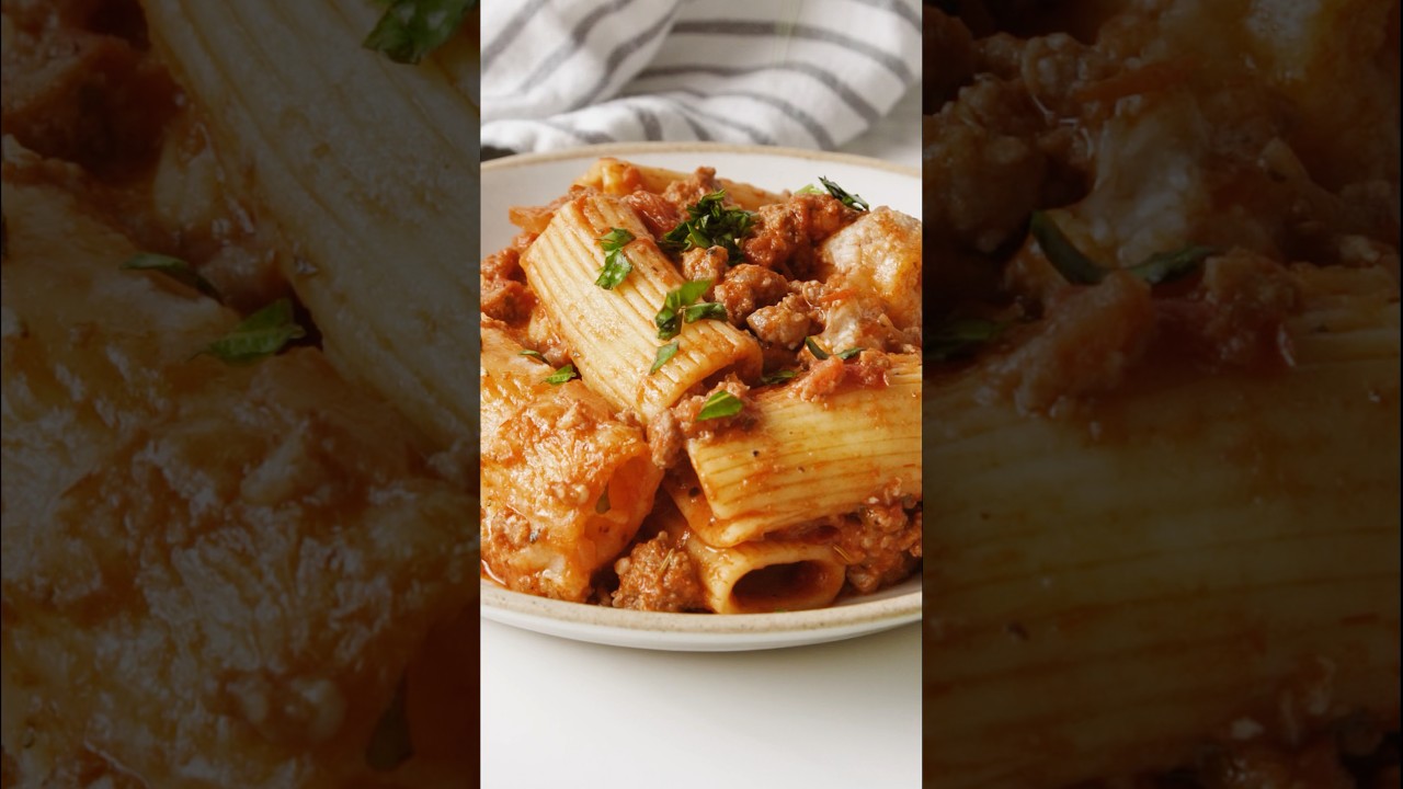 Baked Ziti Recipe (Family Favorite!)