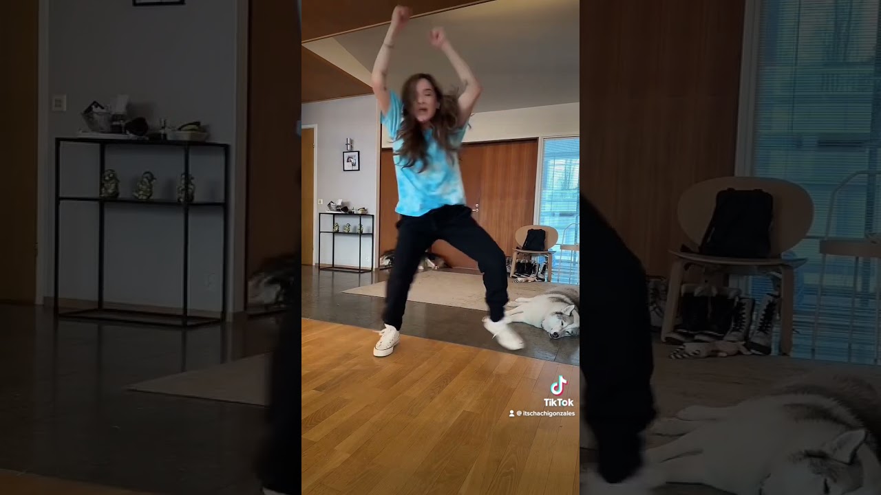 This song stays on loop in my head 😅