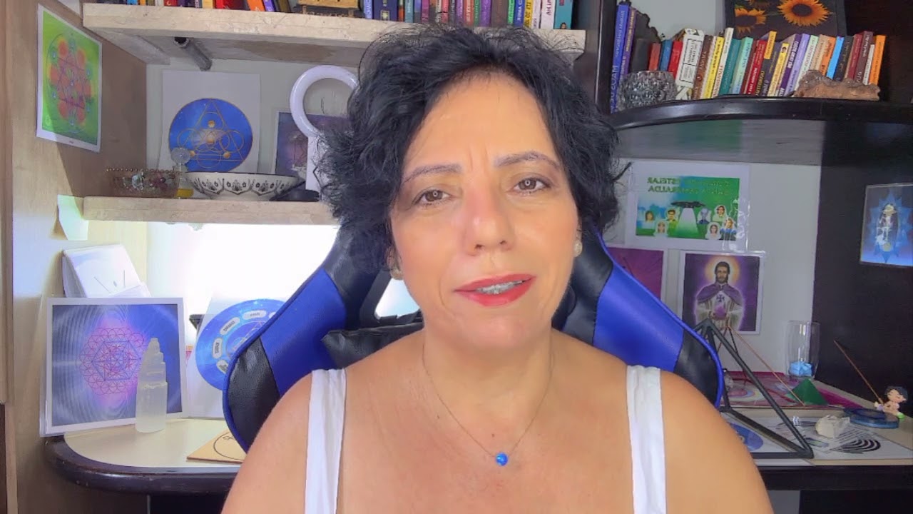 Quem é o observador que está colapsando a função de onda da tua realidade?