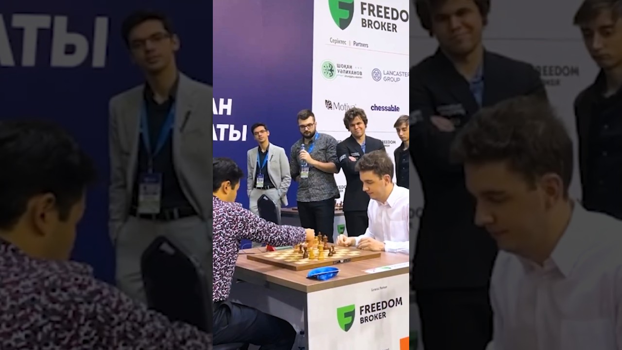 Magnus Carlsen Starts Smiling While He is Watching Hikaru&rsquo;s Game