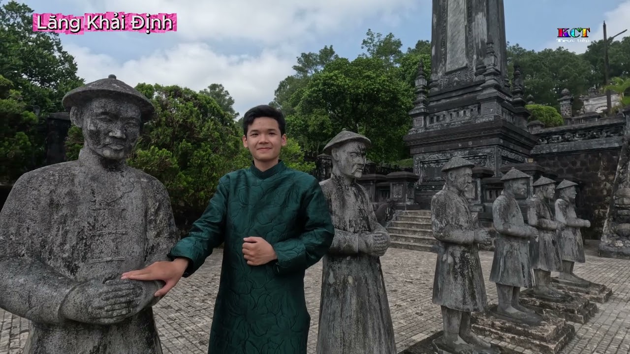 Lăng Khải Định
