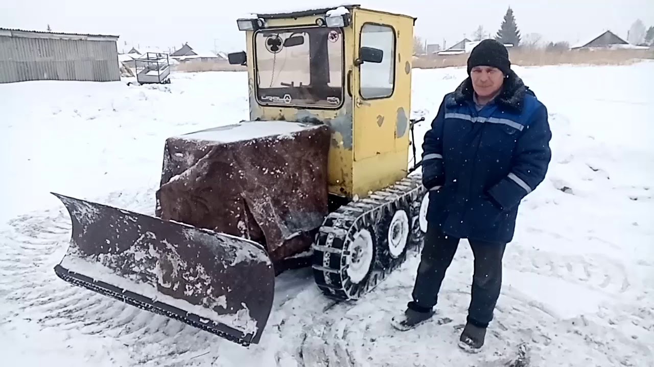 Обзор гусеничного трактора 2021 не судите строго