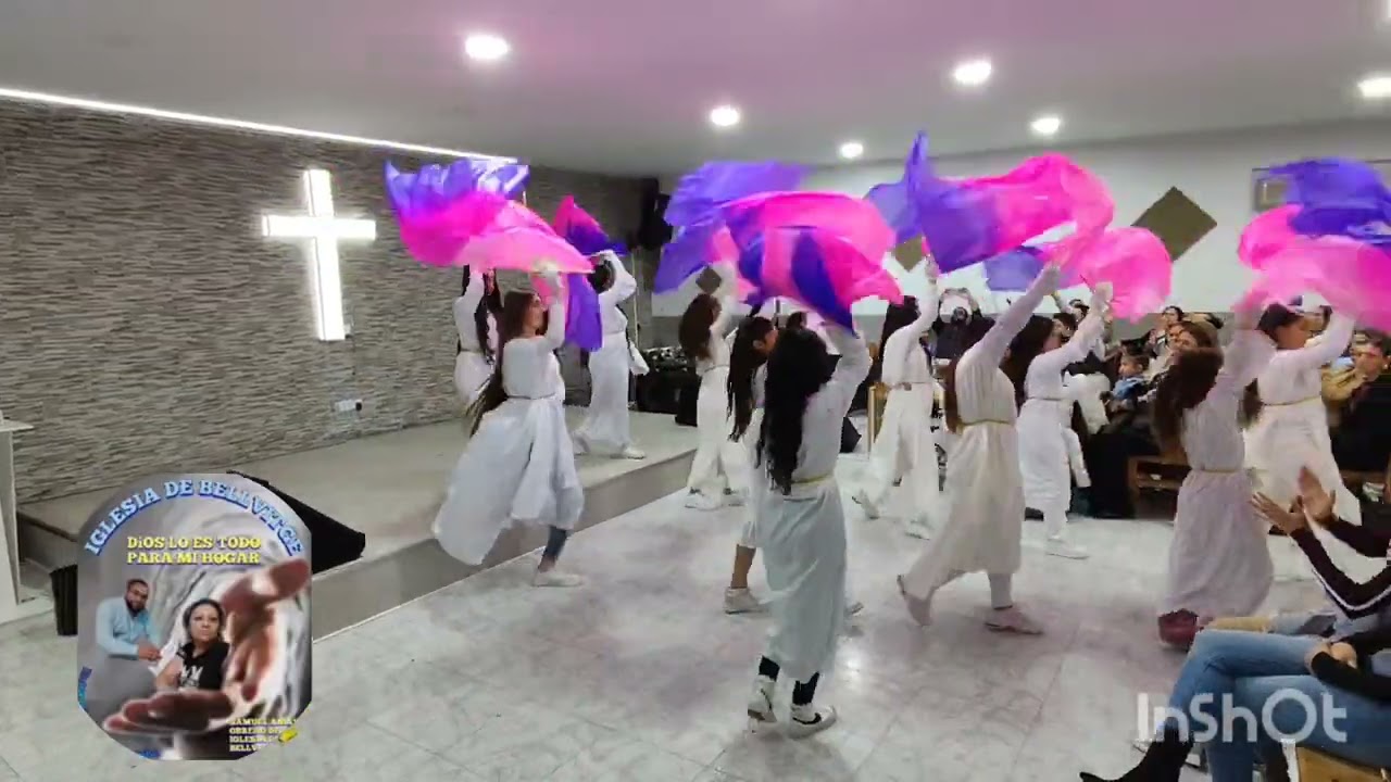 danzas de las niñas,preciosa🙌🏽🙌🏽🙌🏽tienes k verla!!!!
