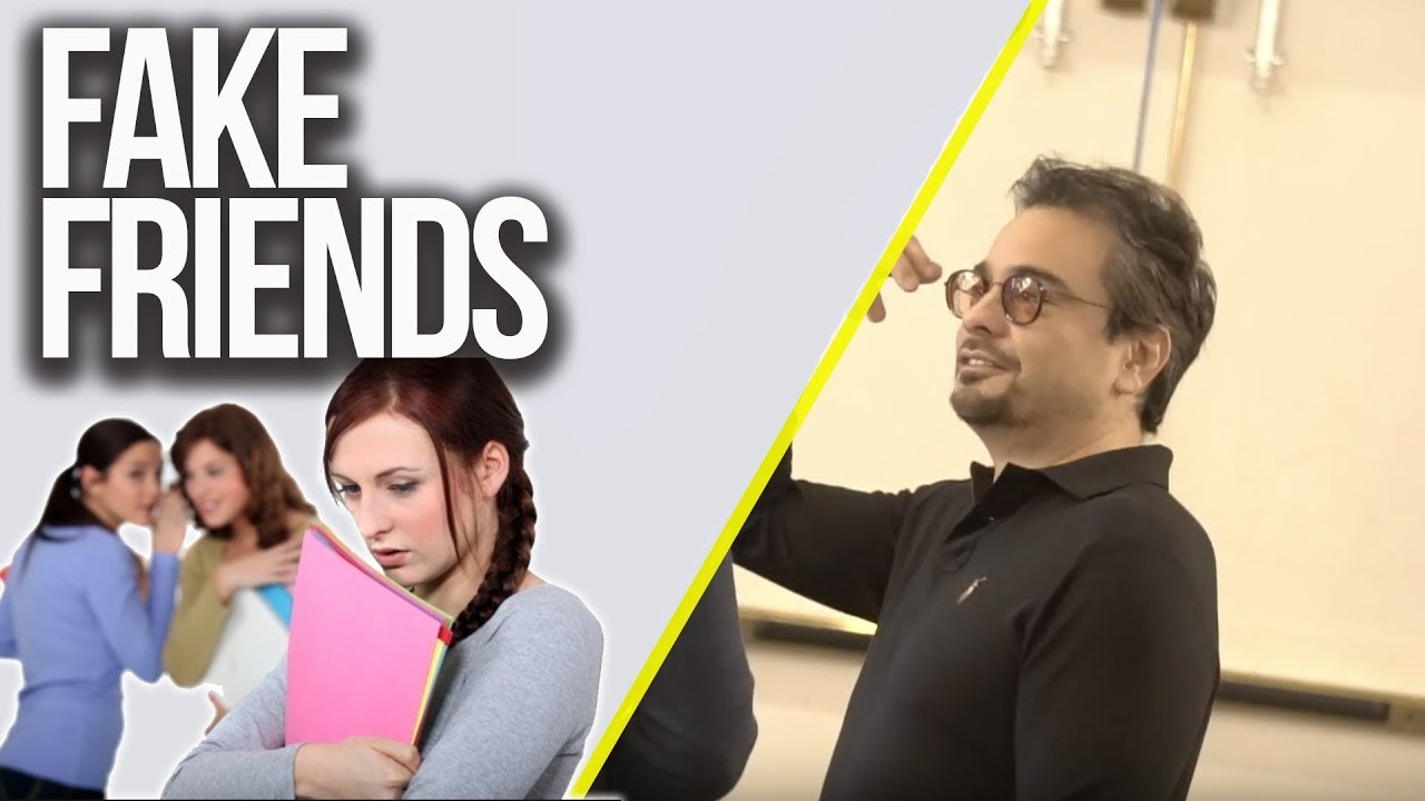 11 Signs Someone Is A FAKE FRIEND