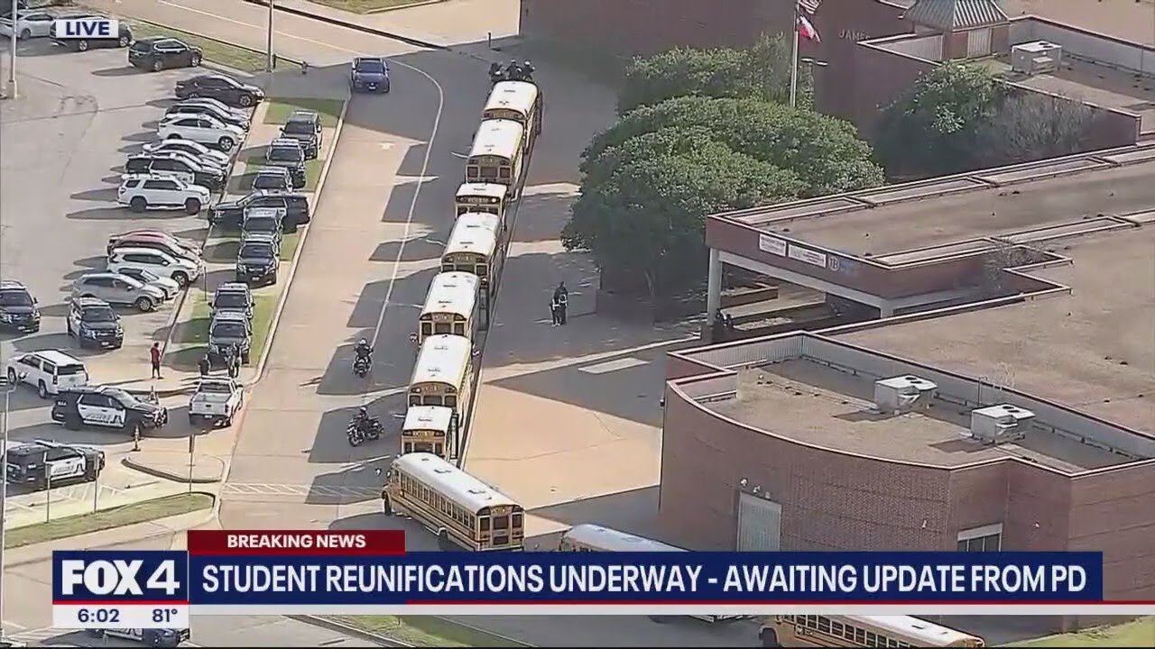 Arlington Bowie High School shooting: 1 injured, 1 in custody