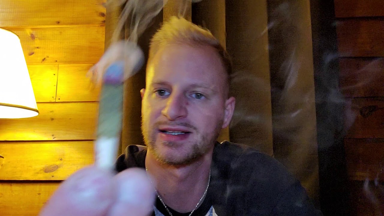 CBD Hemp Flower / Twax Review - Twax Kief Joints - Plane Jane