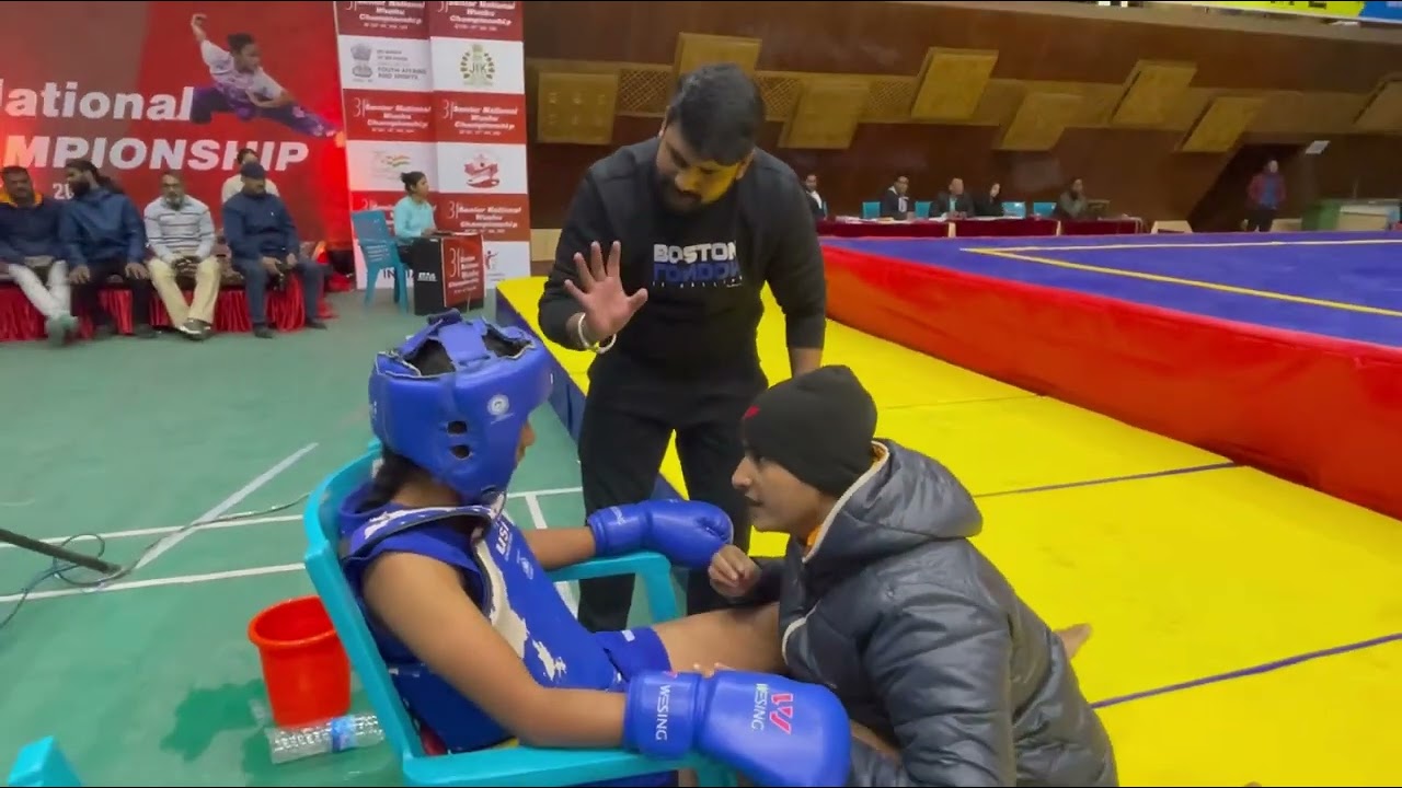 Final-45kg Priyanka(AIP) v/s Anusha(SSB) #girl #wushu #national #championship #srinagar #kashmir