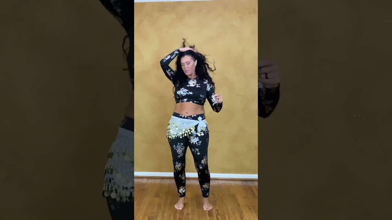 These mesmerizing moves are fantastic for your body. www.feminicity.net/? 💫 