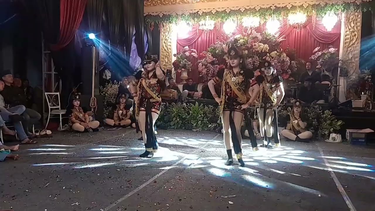 Garapan Anyar Lanjut Pupur Wuyung Dolalak Mekar Arum Live Semen Tlogomulyo Kertek