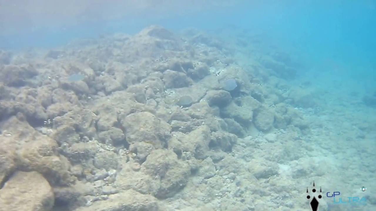 Playa el escambr&oacute;n debajo del agua, By: GP ULTRA Team