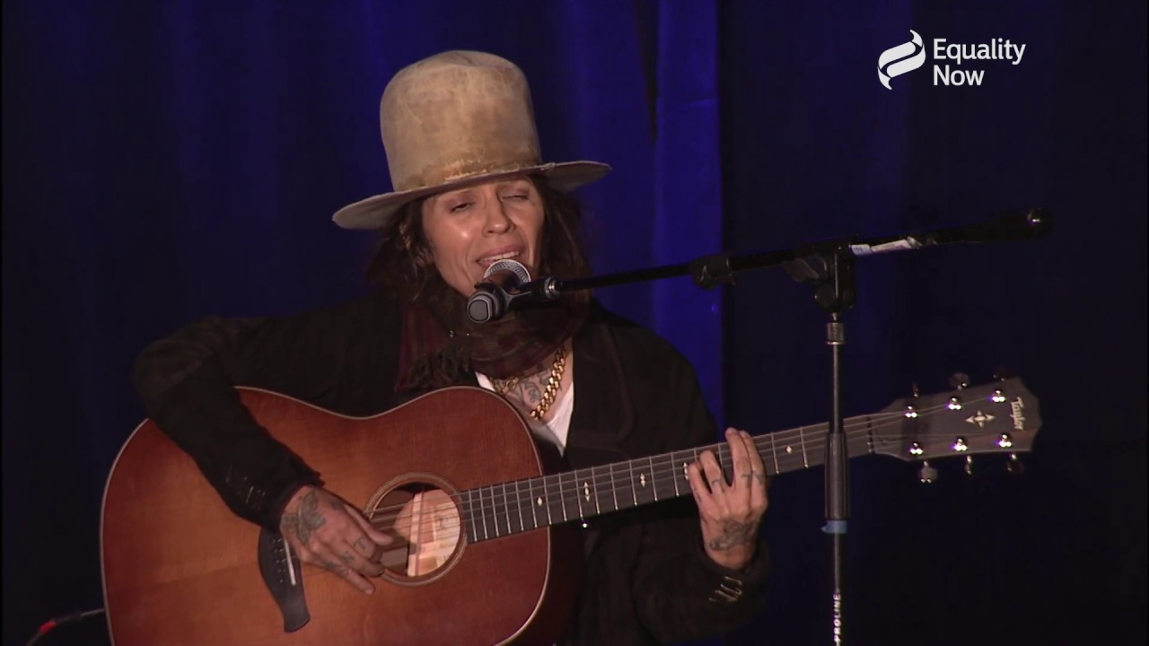 Linda Perry - 