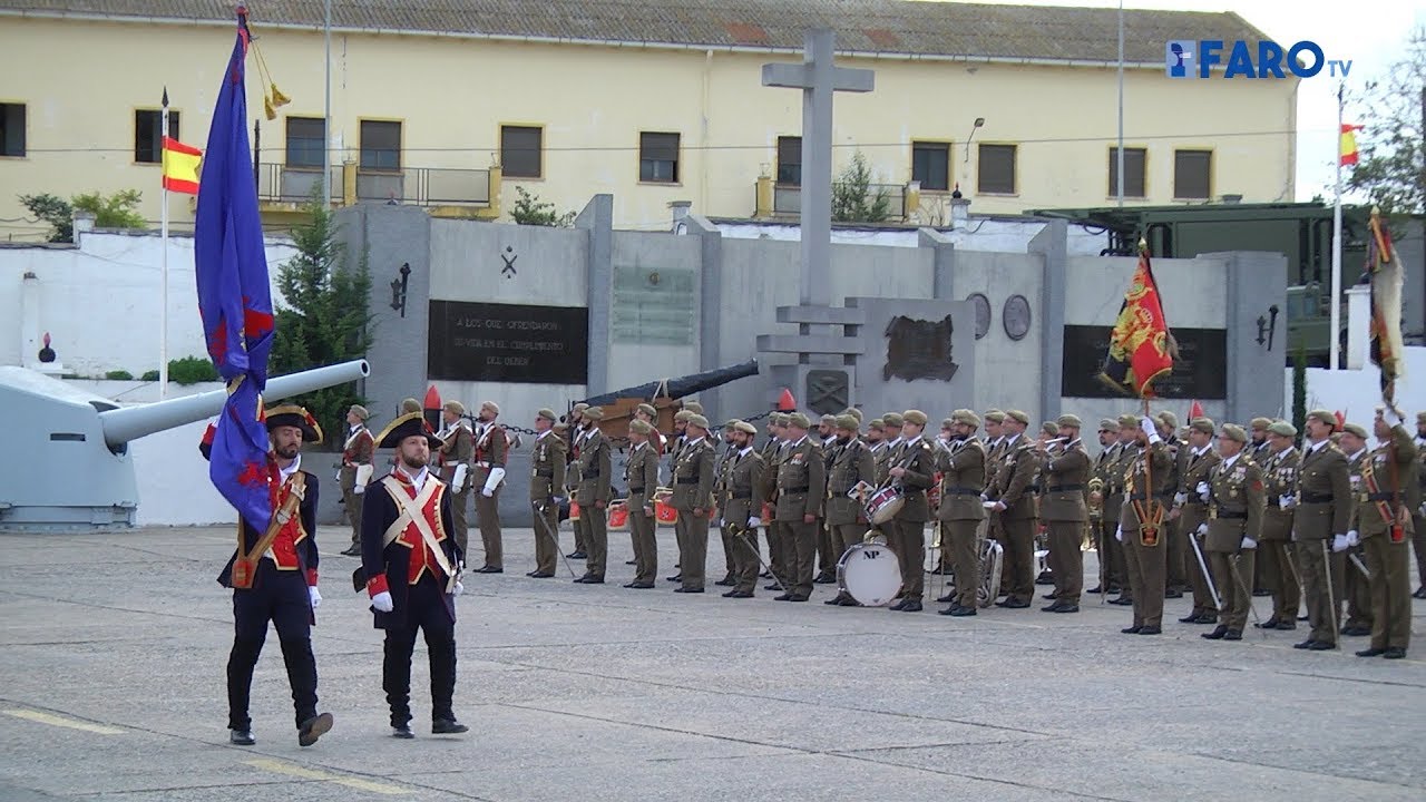 Artillería honra a su Patrona con una parada militar en ‘Fuentes Pila’