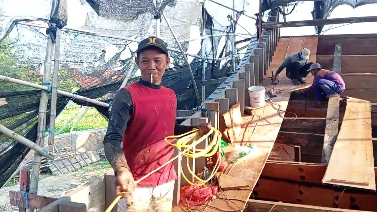 #viral tahap pelapisan lem epoxy buat kapal frizer sarang.