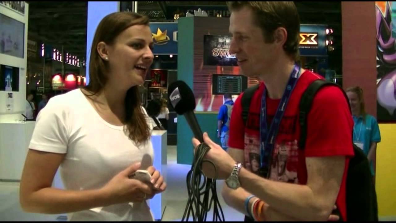 WOS - Gamescom 2012. Booth Babes Interviews