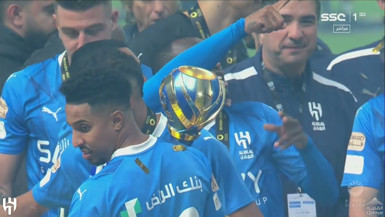 الهلال يتوّج بكأس موسم الرياض