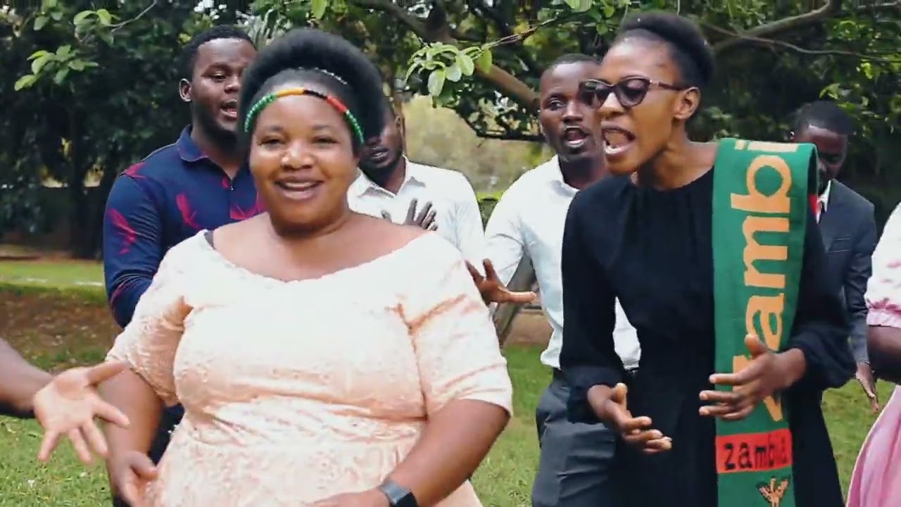 Divine Trumpets Ministries - Tiyende Pamodzi (Official Video)