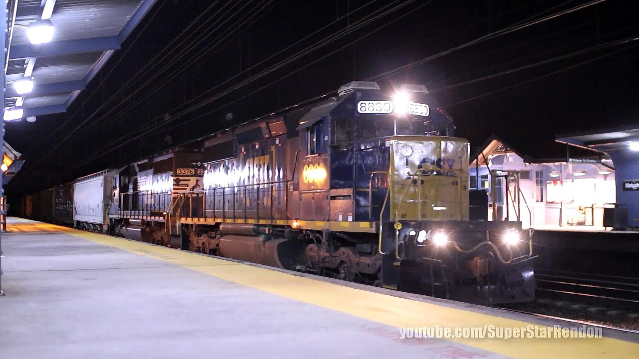 Amtrak Diesel locomotives & Conrail CSAO ME-47 - Metuchen Station