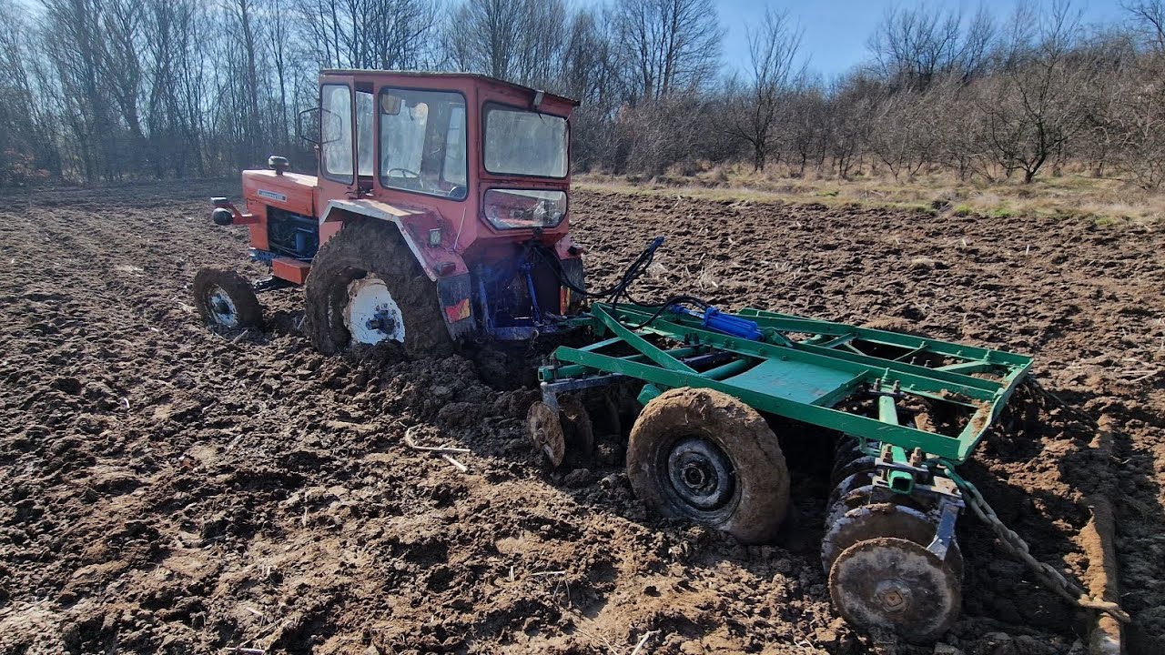 Start campanie de primăvară-Tractor-vlog-u650+Disc-Gdu-3.4-La discuit pentru Ovăzu din anul 2023 ep1