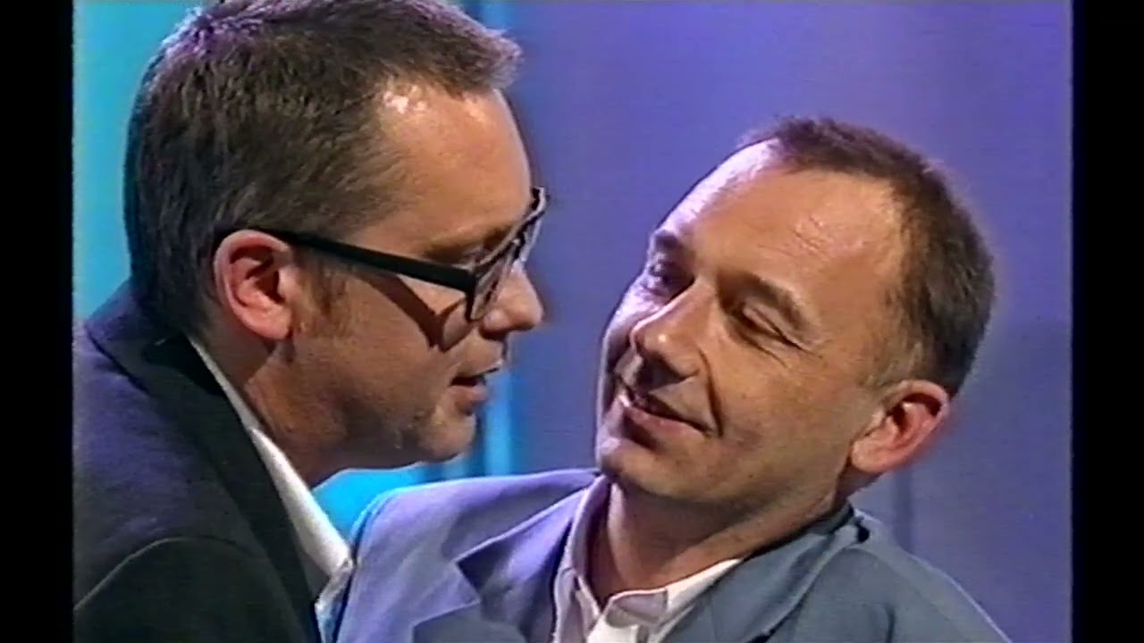 Bang, Bang, It's Reeves and Mortimer - S01E03