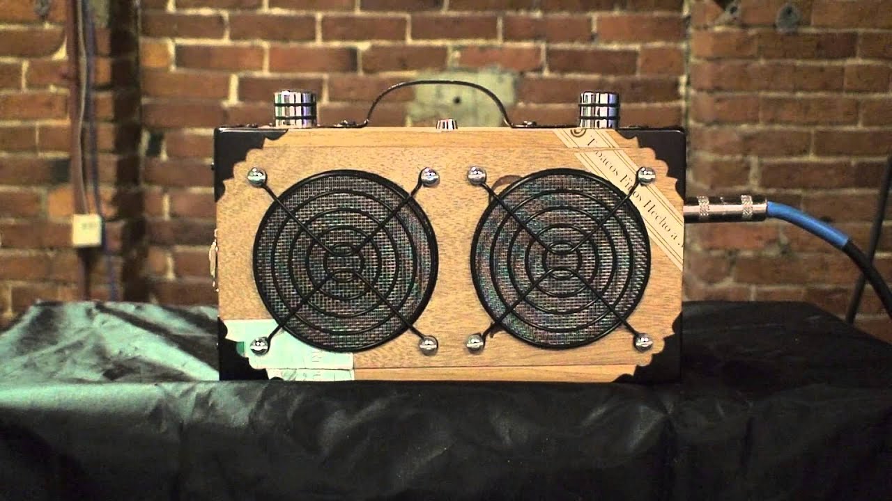 C. B. Gitty Dual Speaker Oliva G Guitar Amp - Great Sound in a Small Package!