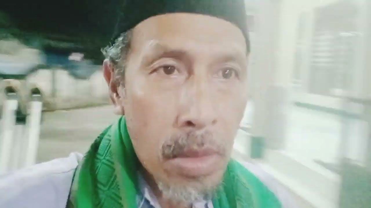 Taraweh dan tadarusan  24 Ramadhan di Masjid Nashrullah Merce Lombok NTB 