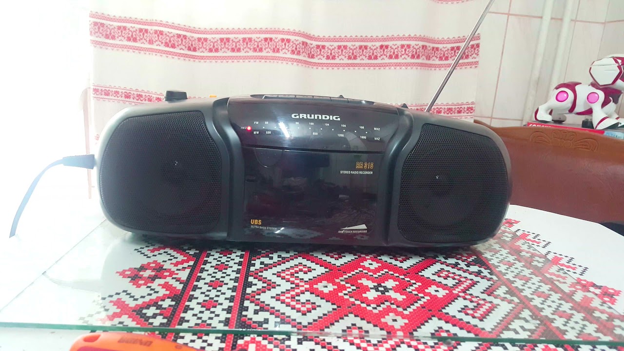 Radio cassette Grundig RR315 (Germany)