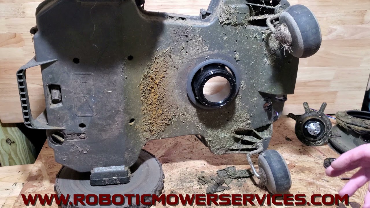 Husqvarna Automower Cutting Motor & Height Adjustment System Remove And Replace (400/500 Series)