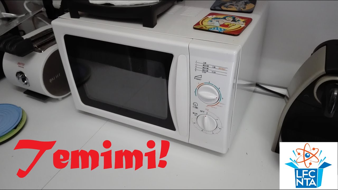 I forni a microonde sono pericolosi! (Dedicato a Rosario Marcianò e compagni)