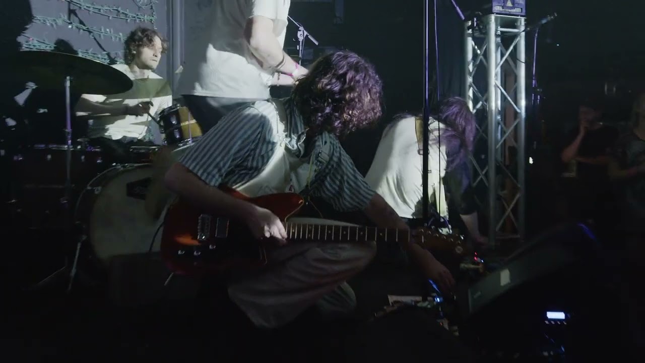 Crumbsnatchers - Sick Pt. III (Live at The American Legion)