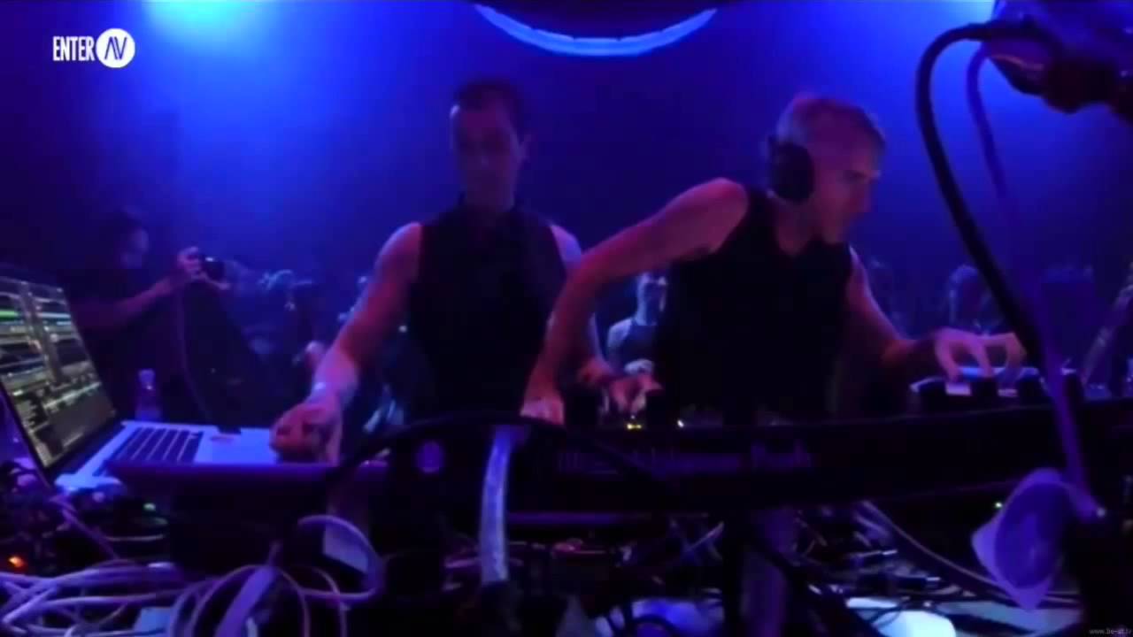Mladen Tomic - Solar Wind [Sci+Tec] played by Dubfire @ Enter 2014, Week 10, Space Ibiza