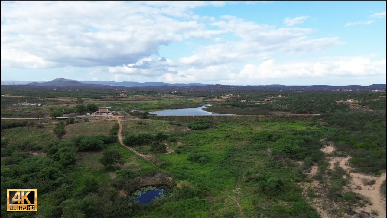Voando na Zona Rural de Currais Novos/RN.