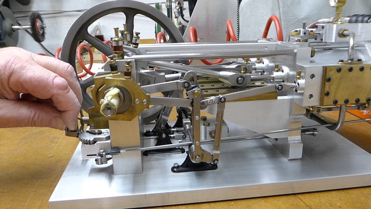 Machine à vapeur bicylindres fonctionnement