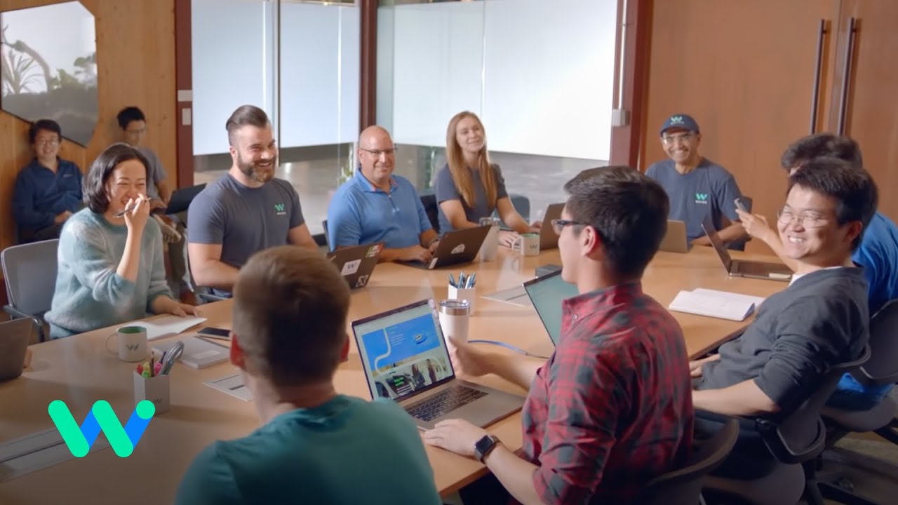 За водителем Waymo