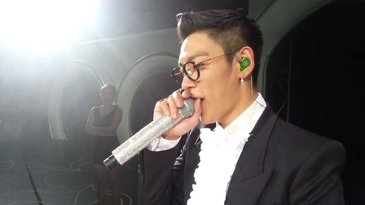 BIGBANG - T.O.P's B-Day @ Alive GALAXY Tour 2012