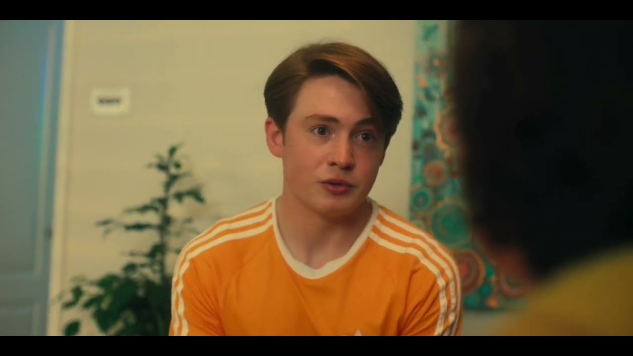 Nick Comes Out to His Mum Scene | Heartstopper (2022) (1080p)