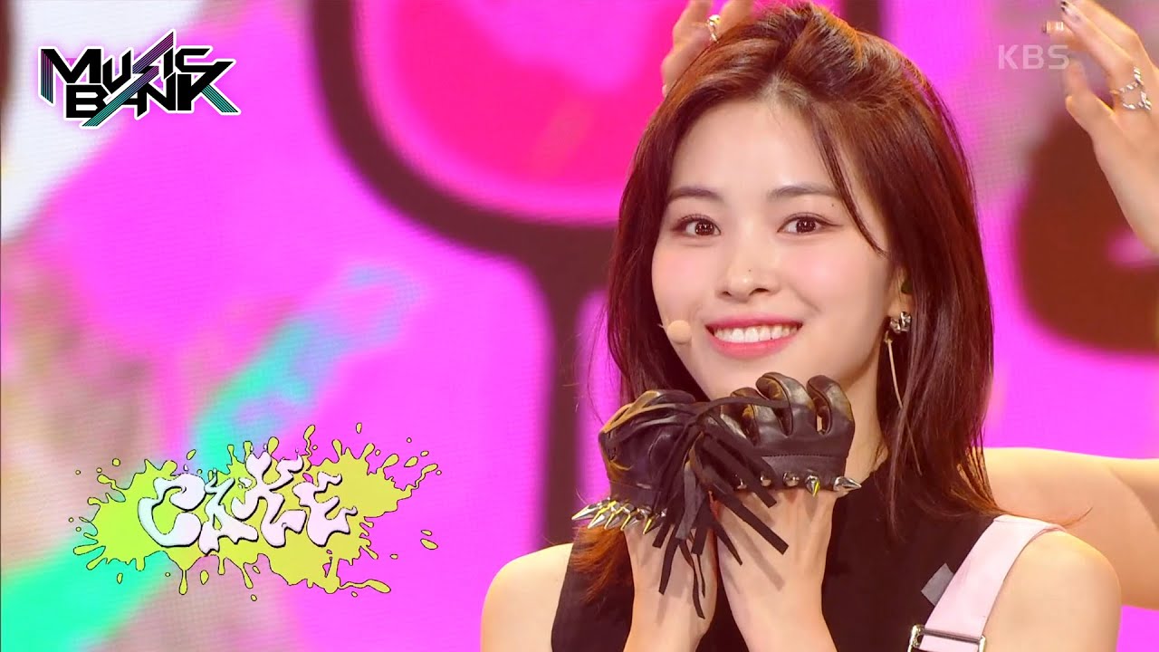 CAKE - ITZY イッチ [Music Bank] | KBS WORLD TV 230825