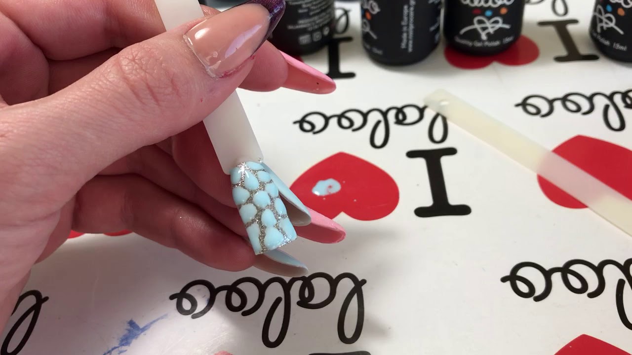 Καλοκαιρινά σχέδια Nailart Laloo Nailprocare Elisavet Nails Athens