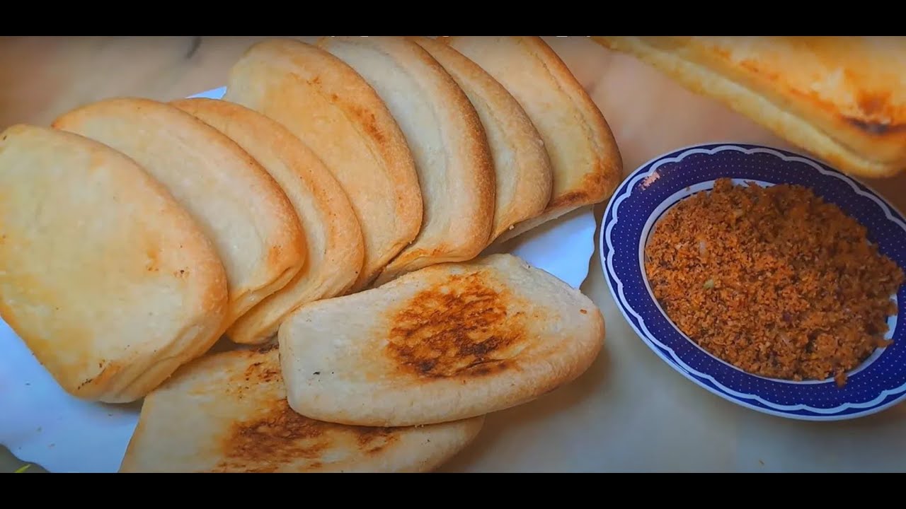 Traditional Sri Lankan Roast Paan | රෝස්ට් පාන්