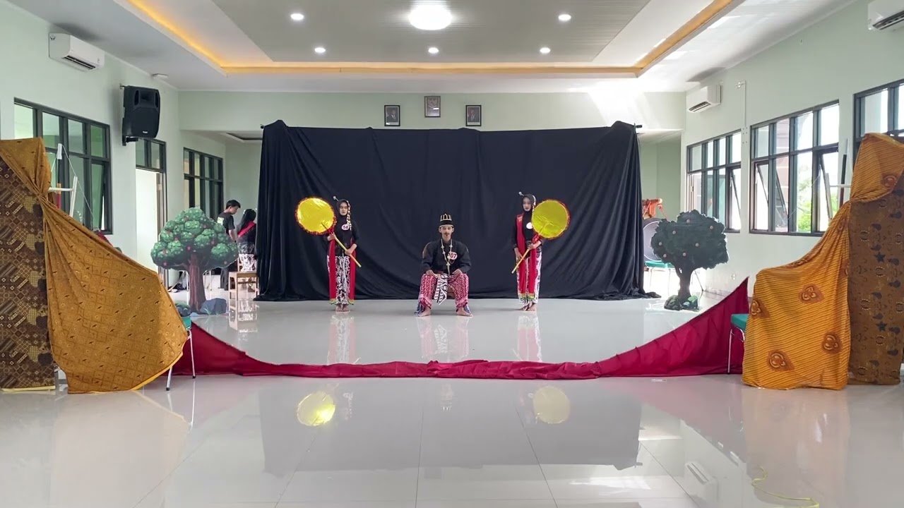 Ujian Praktik Bahasa Jawa Kelas XII.10 SMAN 1 Badegan 