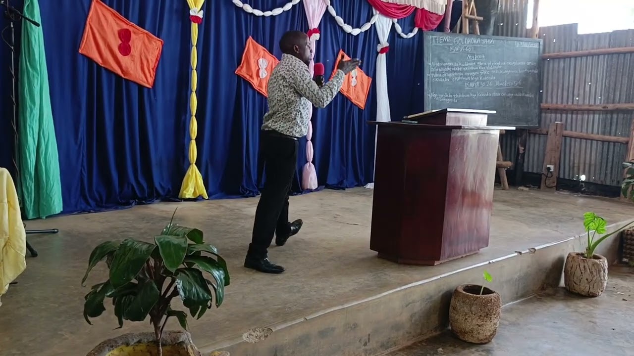 Pr Watchman Muwanguzi at Oasis Discipleship center 