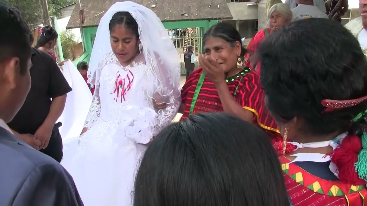 Boda Celestino y Florencia Santa Cruz Tilapa Parte 2
