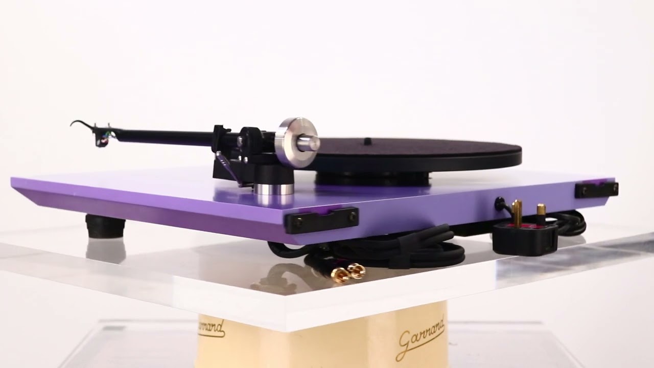 Rega P3 - Purple / Eroica LX