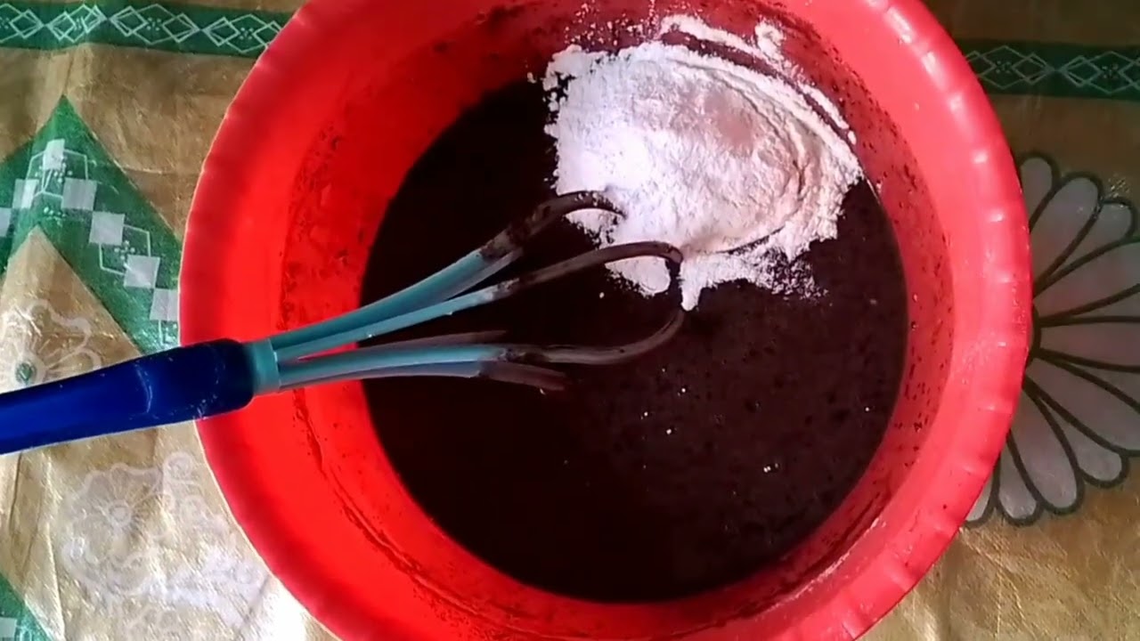 طريقة تحضير كيكة سهلة بكاكاو مر